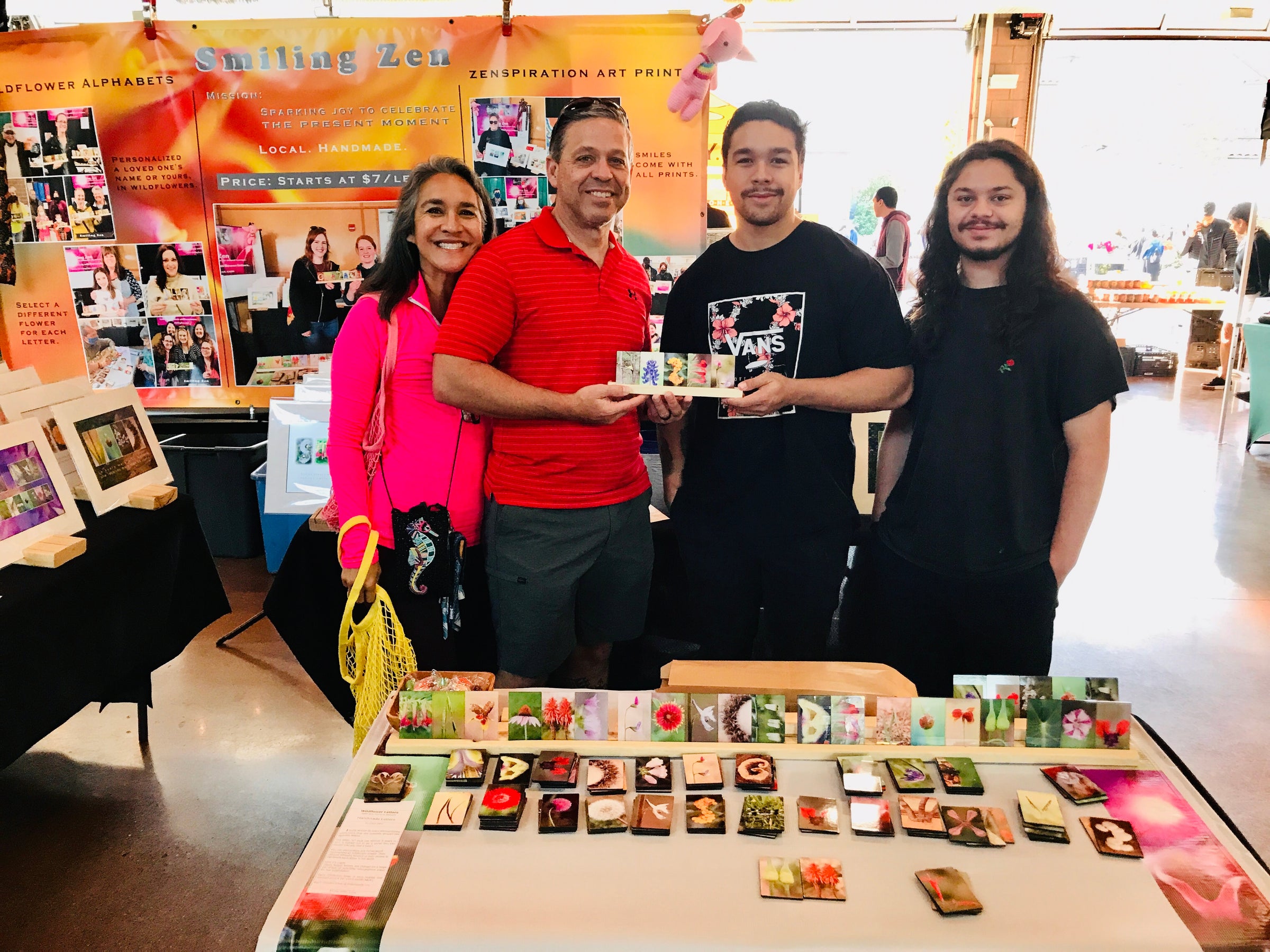 Zen Happy: A family loving wildflowers. | Smiling Zen - Sparking